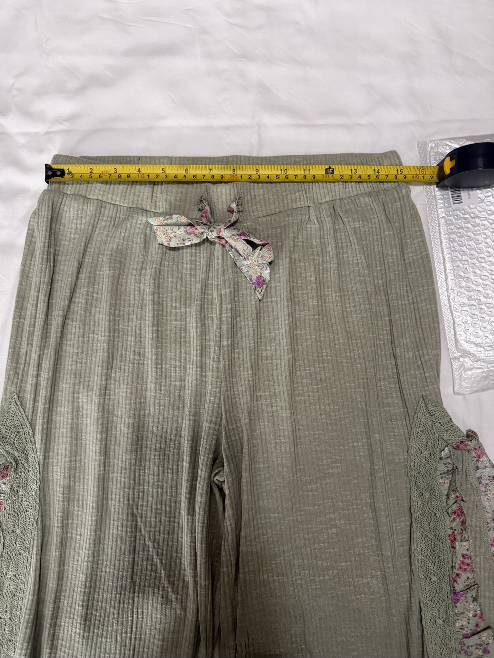 POL Olive Floral Wide-Leg Pant-Set with Pink Accents - Picture 6 of 8